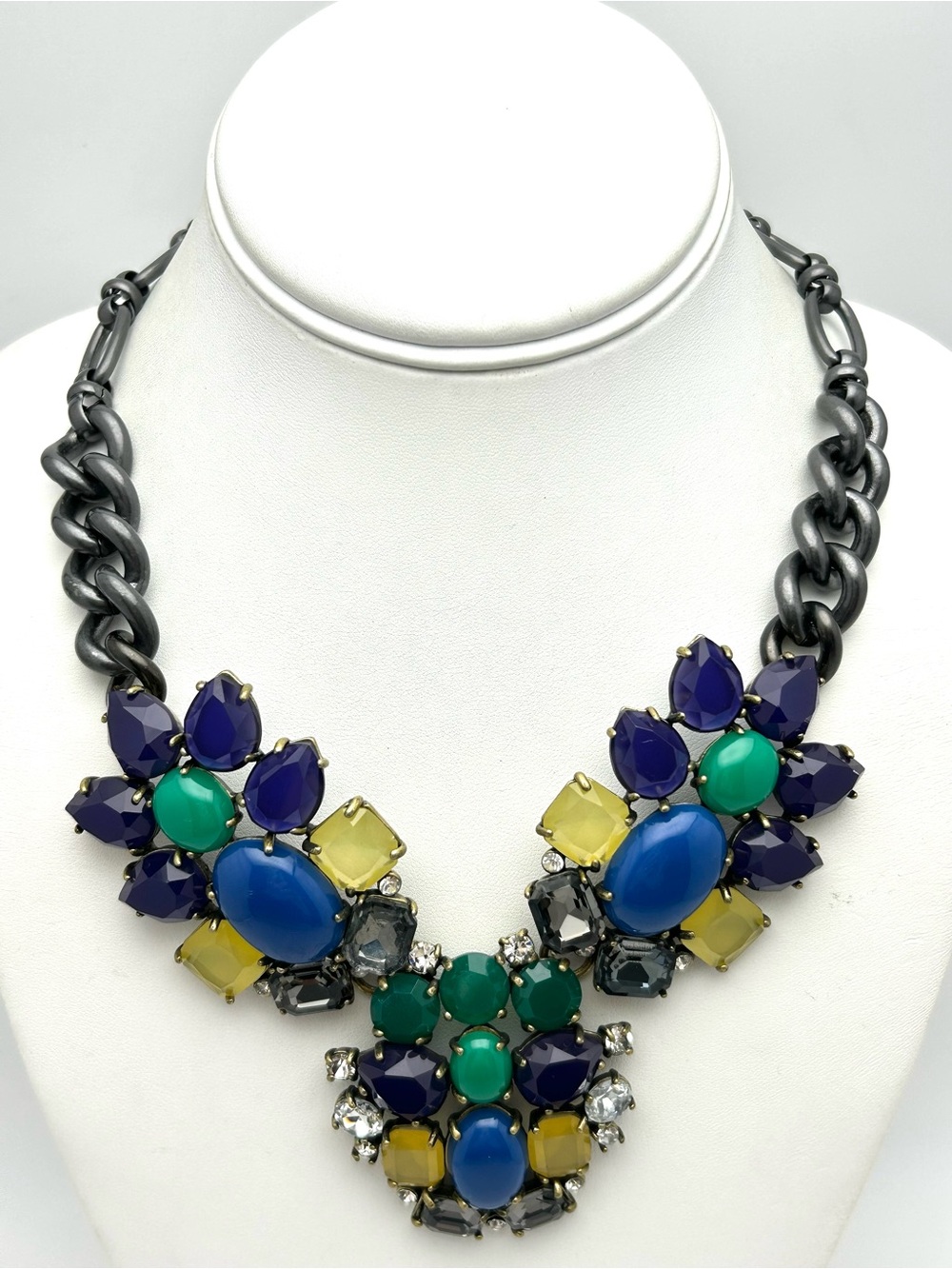 Stella & Dot Jeweled Gunmetal Chain Necklace